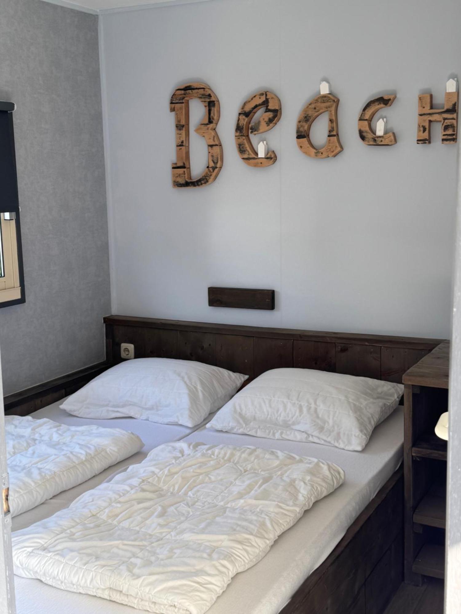 Chalets Vakantiepark Schouwenduin برغ هالمستاد المظهر الخارجي الصورة